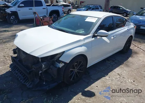 2019 Nissan Altima 2.5 S z USA, uszkodzony, nr VIN 1N4BL4BVXKC242995